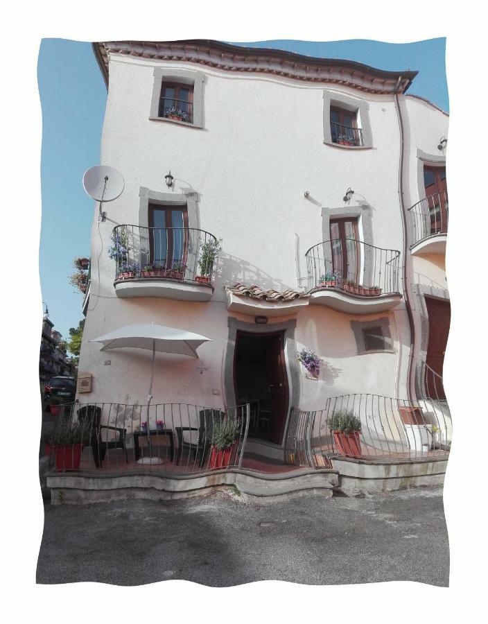 Il Palazzetto Sulla Francigena Formello Exterior foto